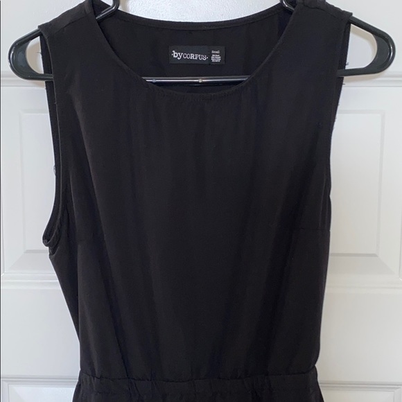 Urban Outfitters Open Back Black Dress - Picture 2 of 5